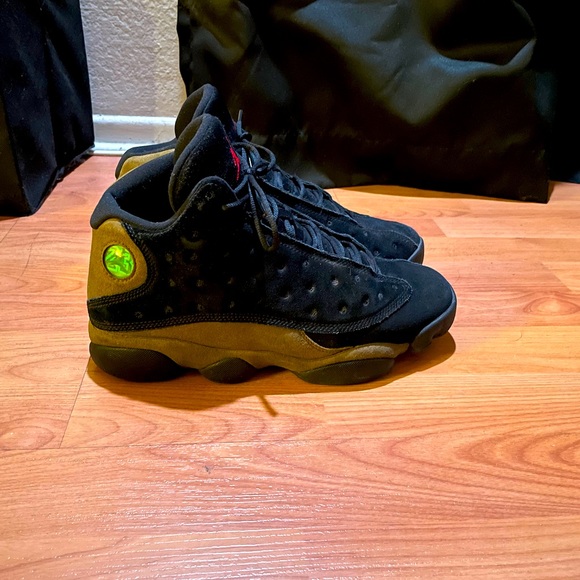 Jordan retro 13s olive green - Picture 1 of 5